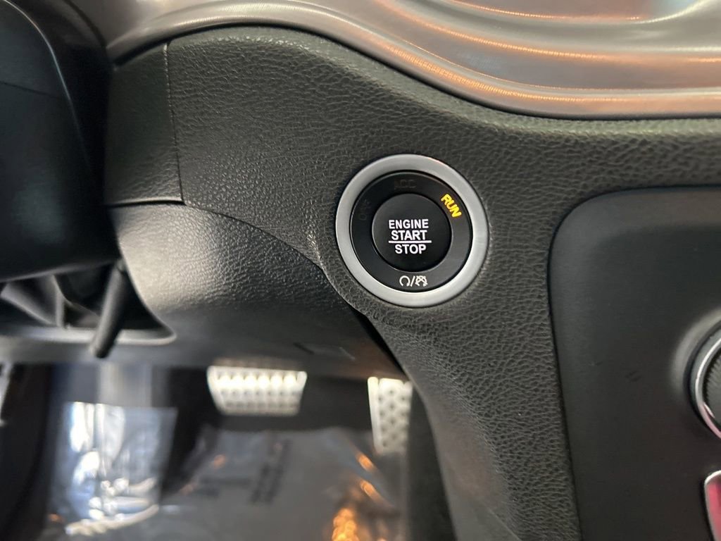 Used 2023 Dodge Charger R/T w/ Blacktop Package image 42