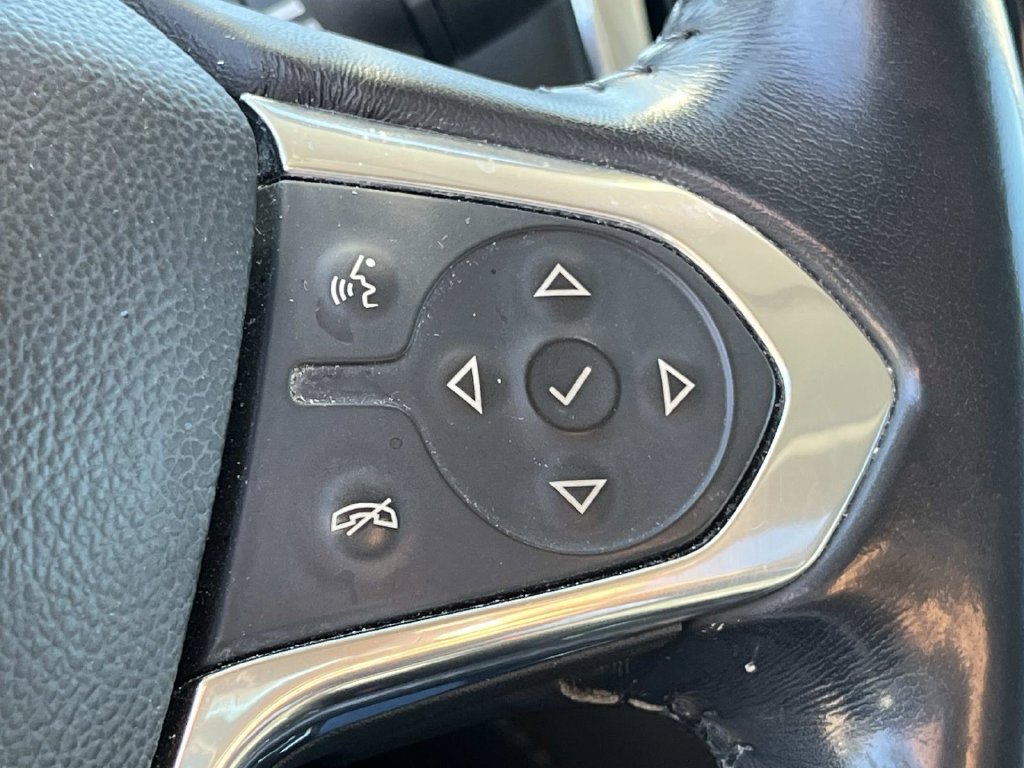 Used 2018 Chevrolet Traverse LT w/ LPO, 'HIT The Road' Package FWD image 41