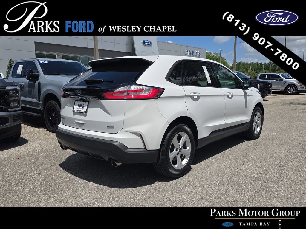 Certified 2020 Ford Edge SE w/ Cargo Accessory Package FWD image 4