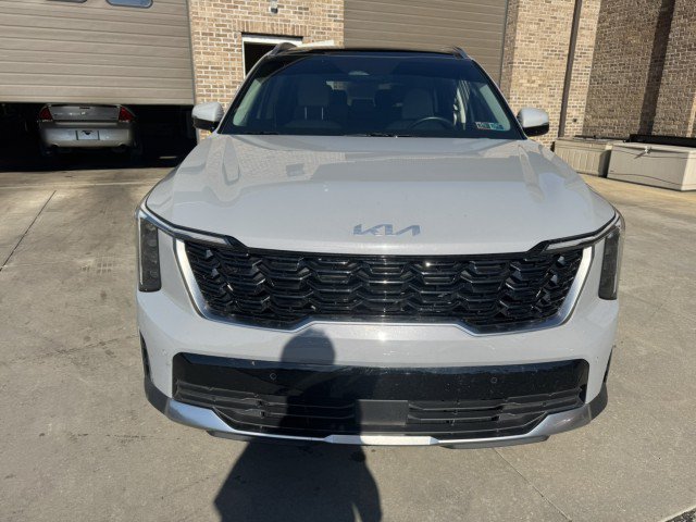 Used 2025 Kia Sorento S w/ Panoramic Sunroof Package FWD image 8