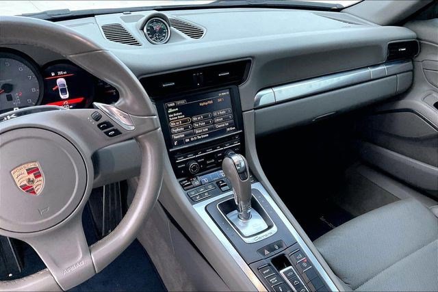 Used 2014 Porsche 911 Carrera S image 8