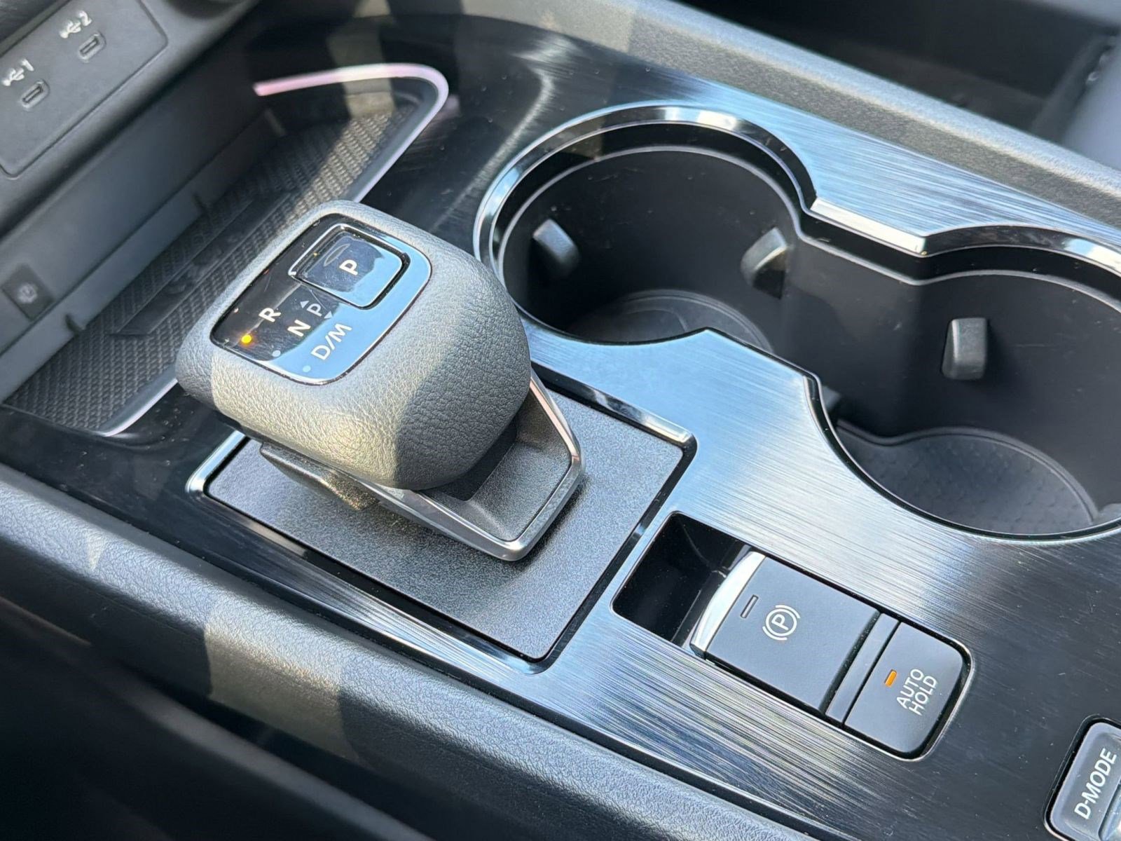 Used 2024 Nissan Rogue SL w/ SL Premium Package image 24