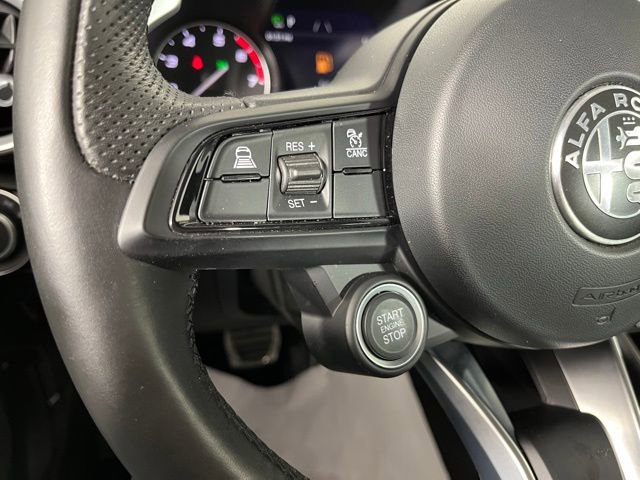 Used 2022 Alfa Romeo Giulia Sprint AWD/4WD image 20