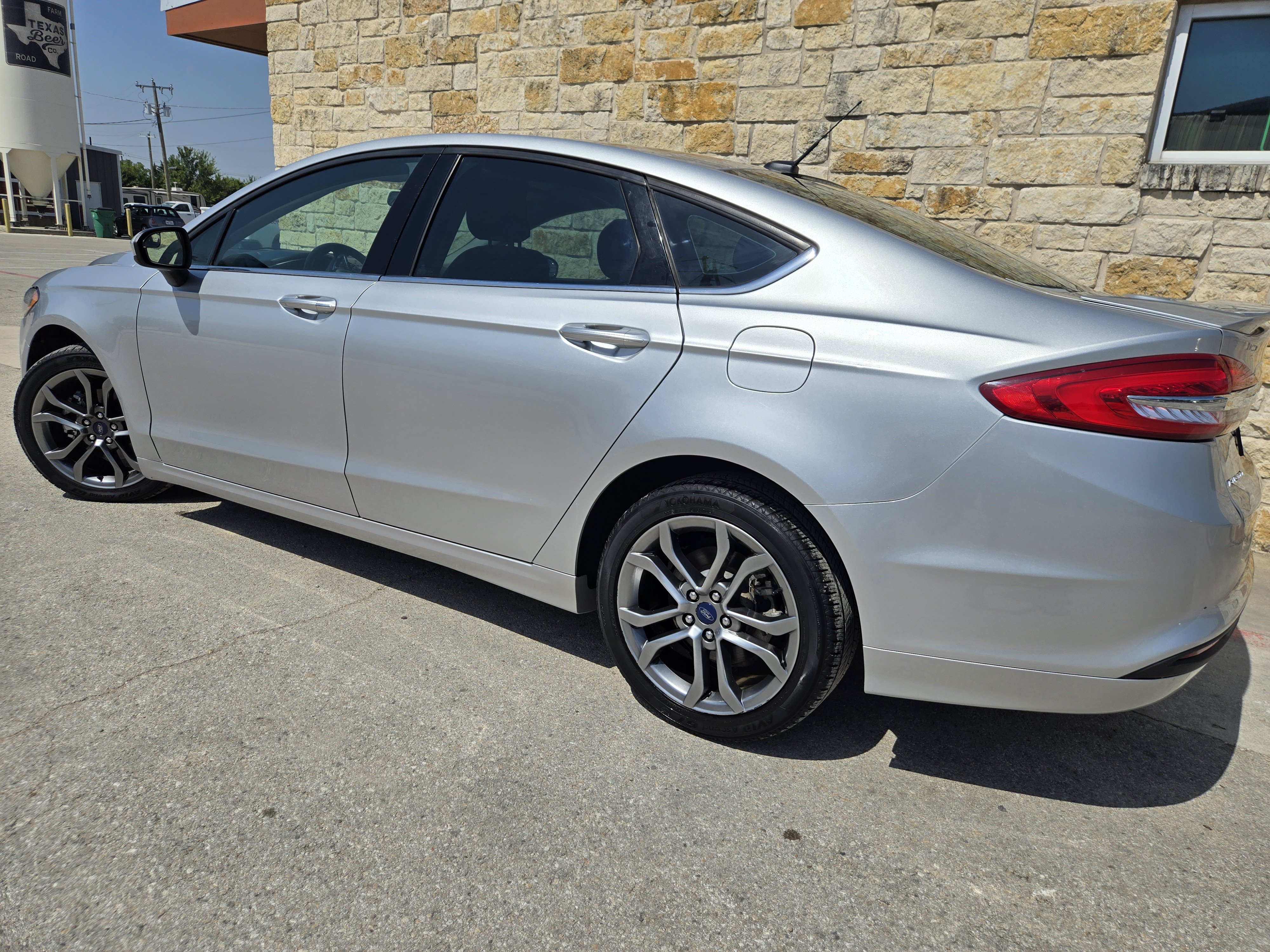 Used 2017 Ford Fusion S w/ Equipment Group 101A FWD image 3