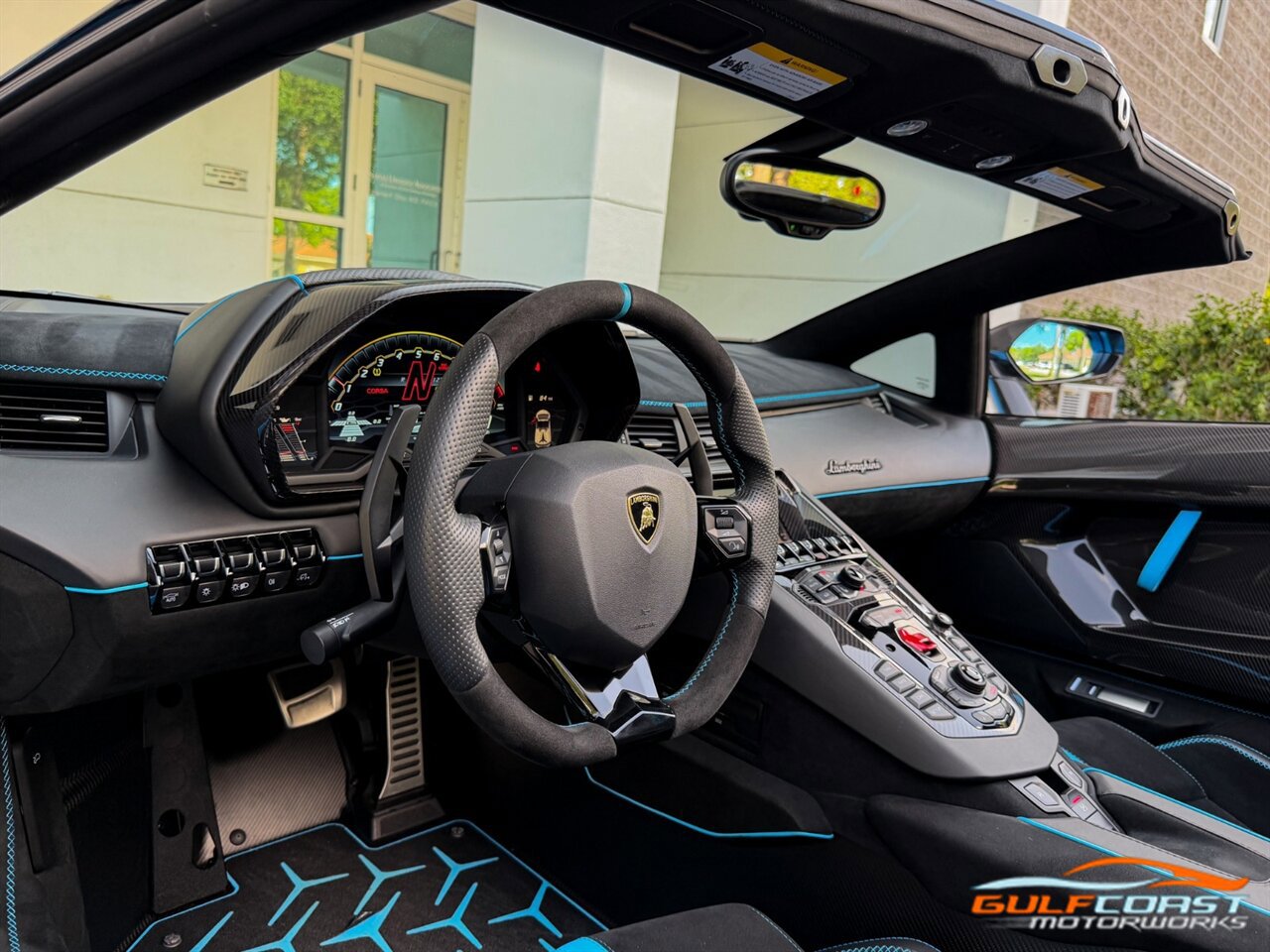 Used 2021 Lamborghini Aventador SVJ AWD/4WD image 13