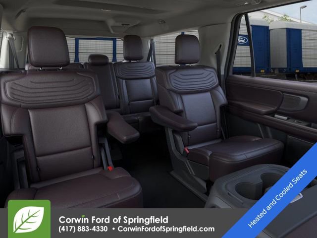 New 2026 Ford Expedition Max Platinum image 12