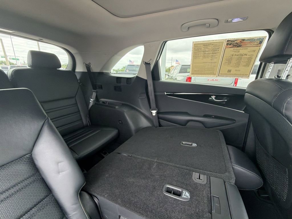 Used 2020 Kia Sorento EX FWD image 30