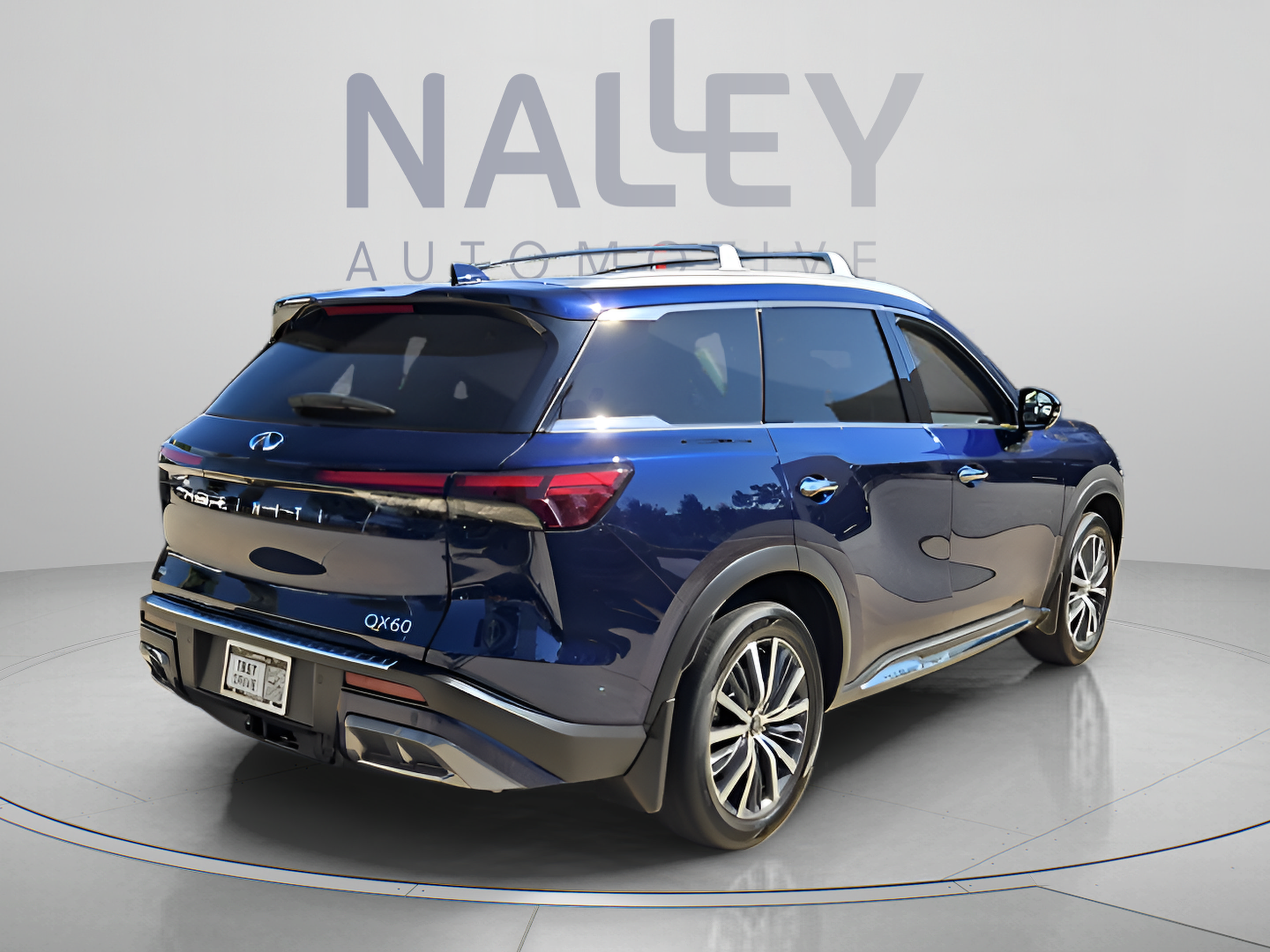 Used 2023 INFINITI QX60 Sensory w/ Vision Package AWD/4WD image 5