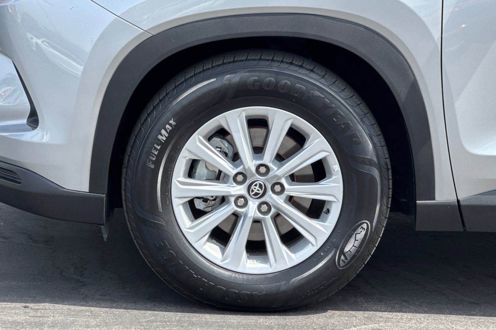 Certified 2024 Toyota Grand Highlander XLE image 36