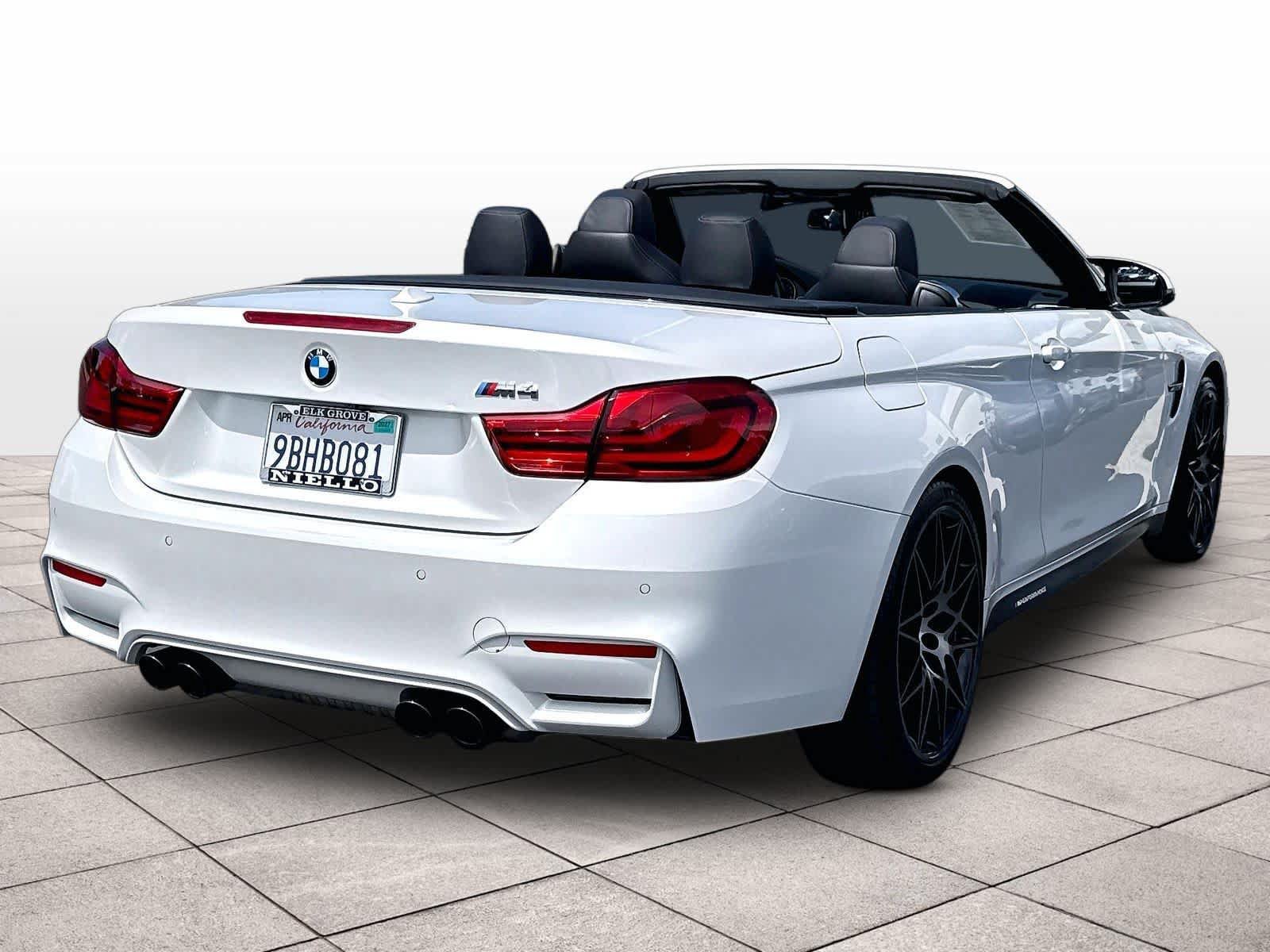 Used 2019 BMW M4 Convertible w/ Competition Package RWD image 9