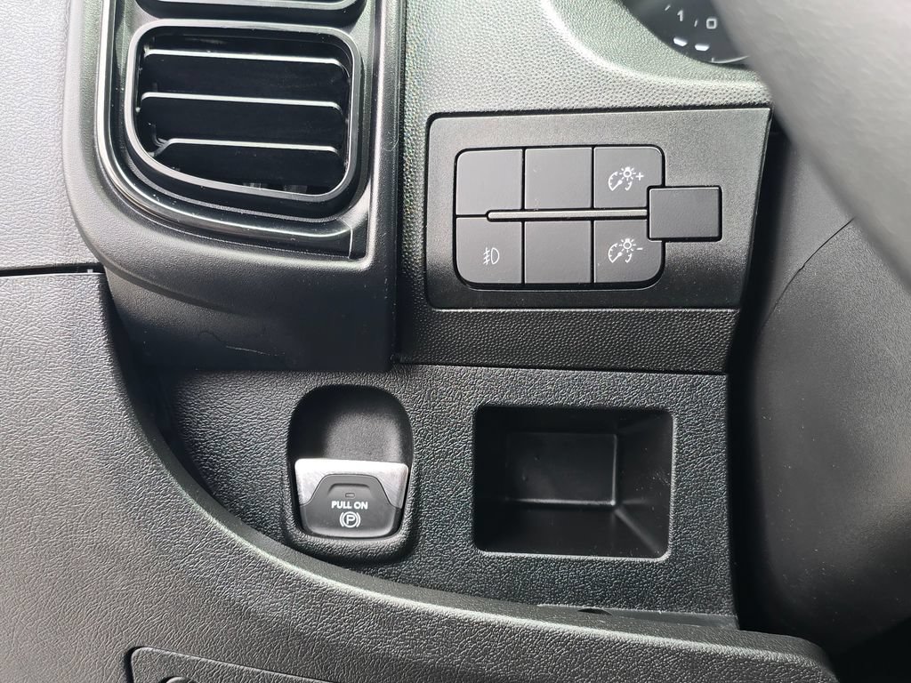 Used 2023 RAM ProMaster 2500 w/ Driver Convenience Group FWD image 31