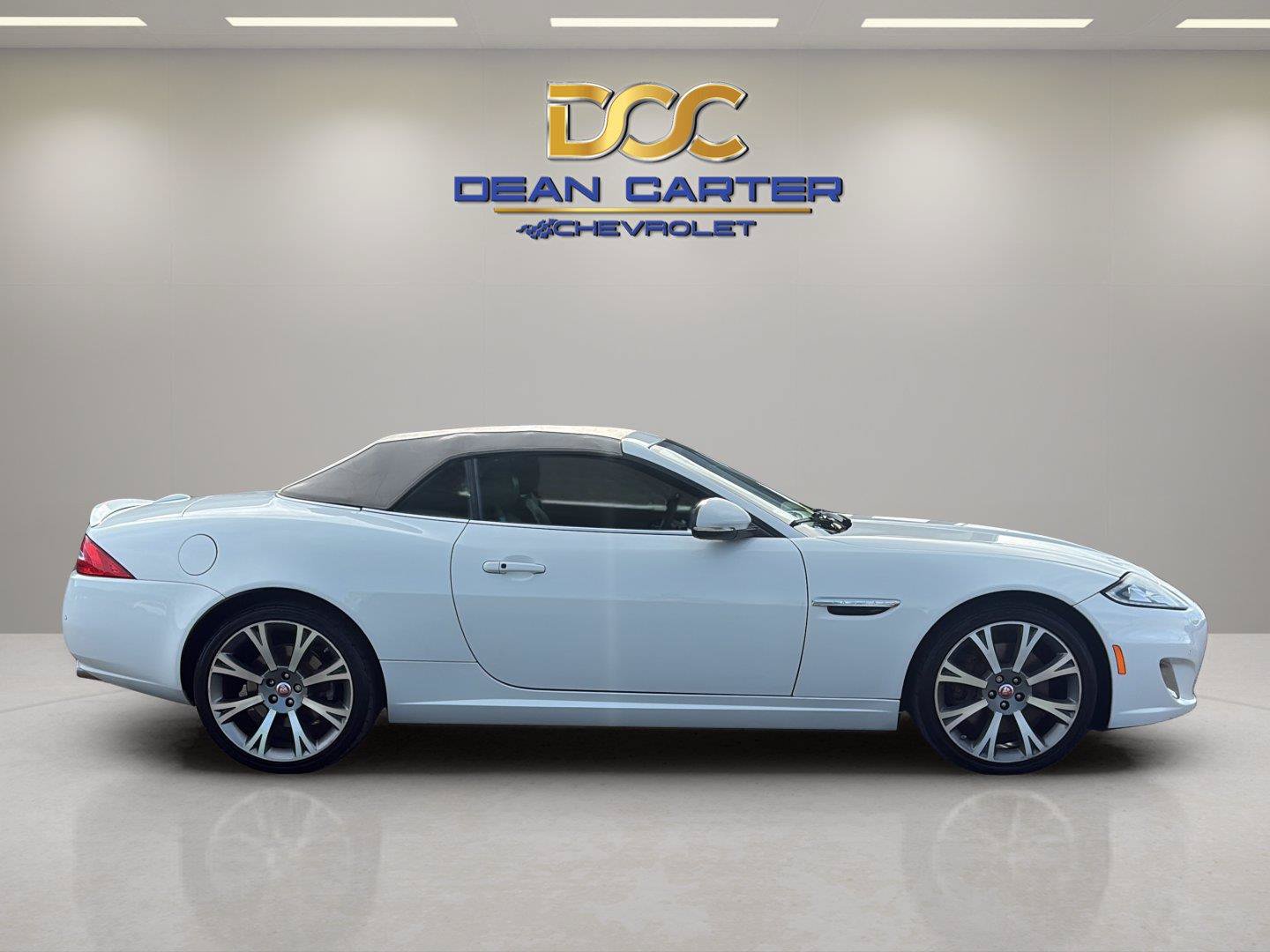 Used 2015 Jaguar XK Convertible RWD image 9