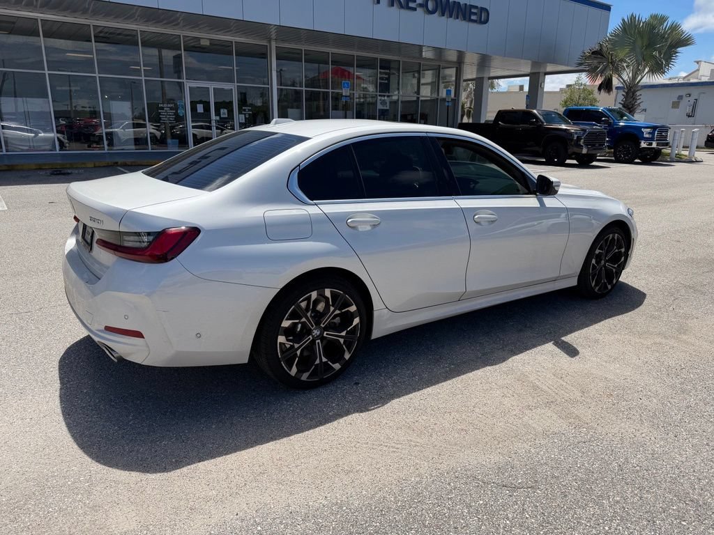 Used 2025 BMW 330i xDrive Sedan w/ M Sport Package AWD/4WD image 3