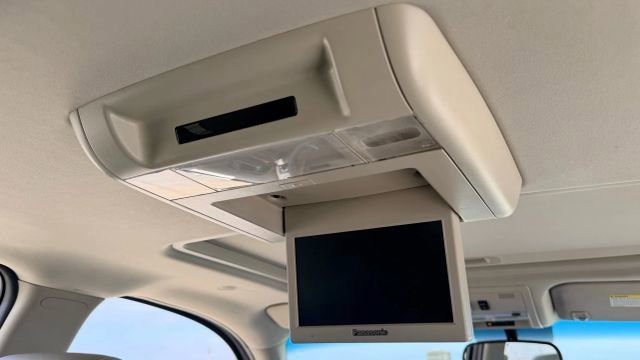 Used 2013 Chevrolet Tahoe LTZ image 21