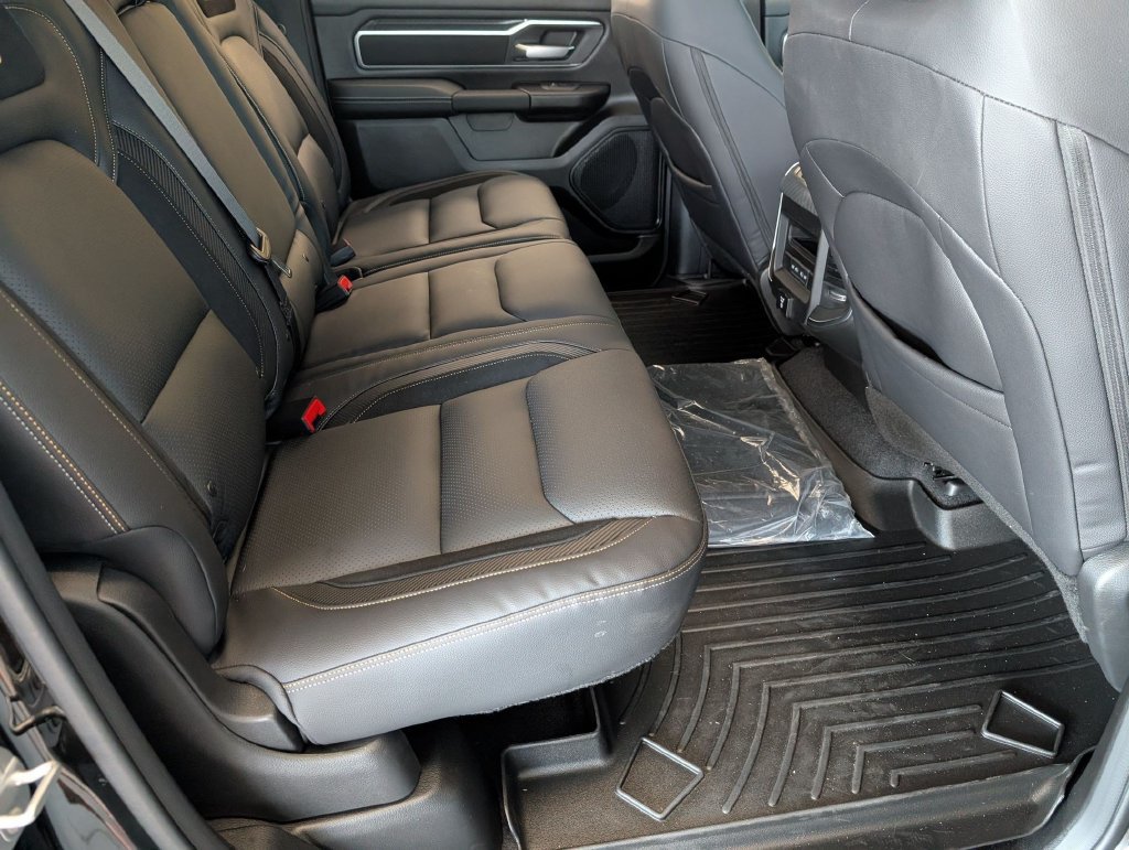 New 2026 RAM 1500 Big Horn AWD/4WD image 25