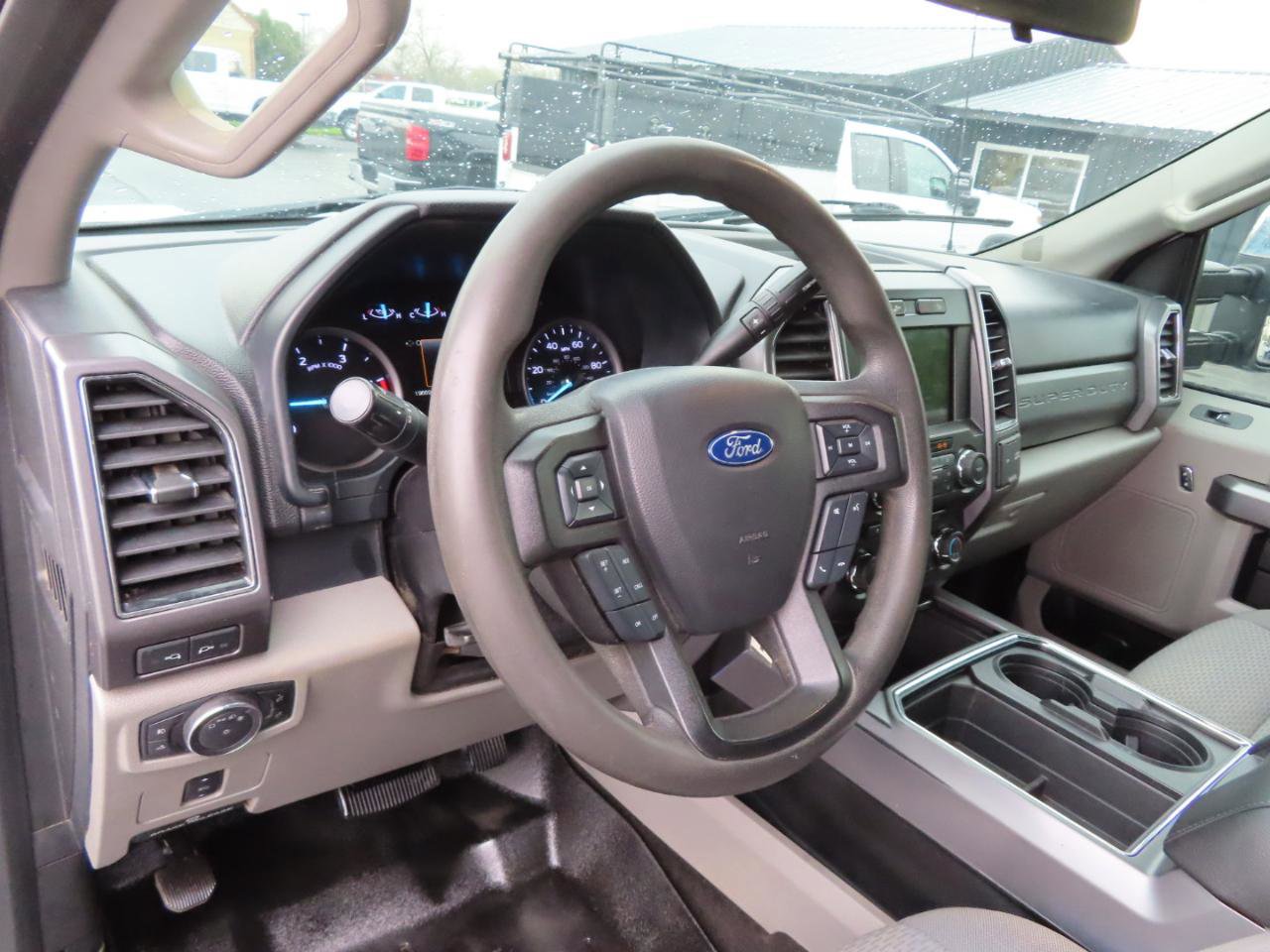 Used 2018 Ford F250 XLT w/ XLT Premium Package image 31