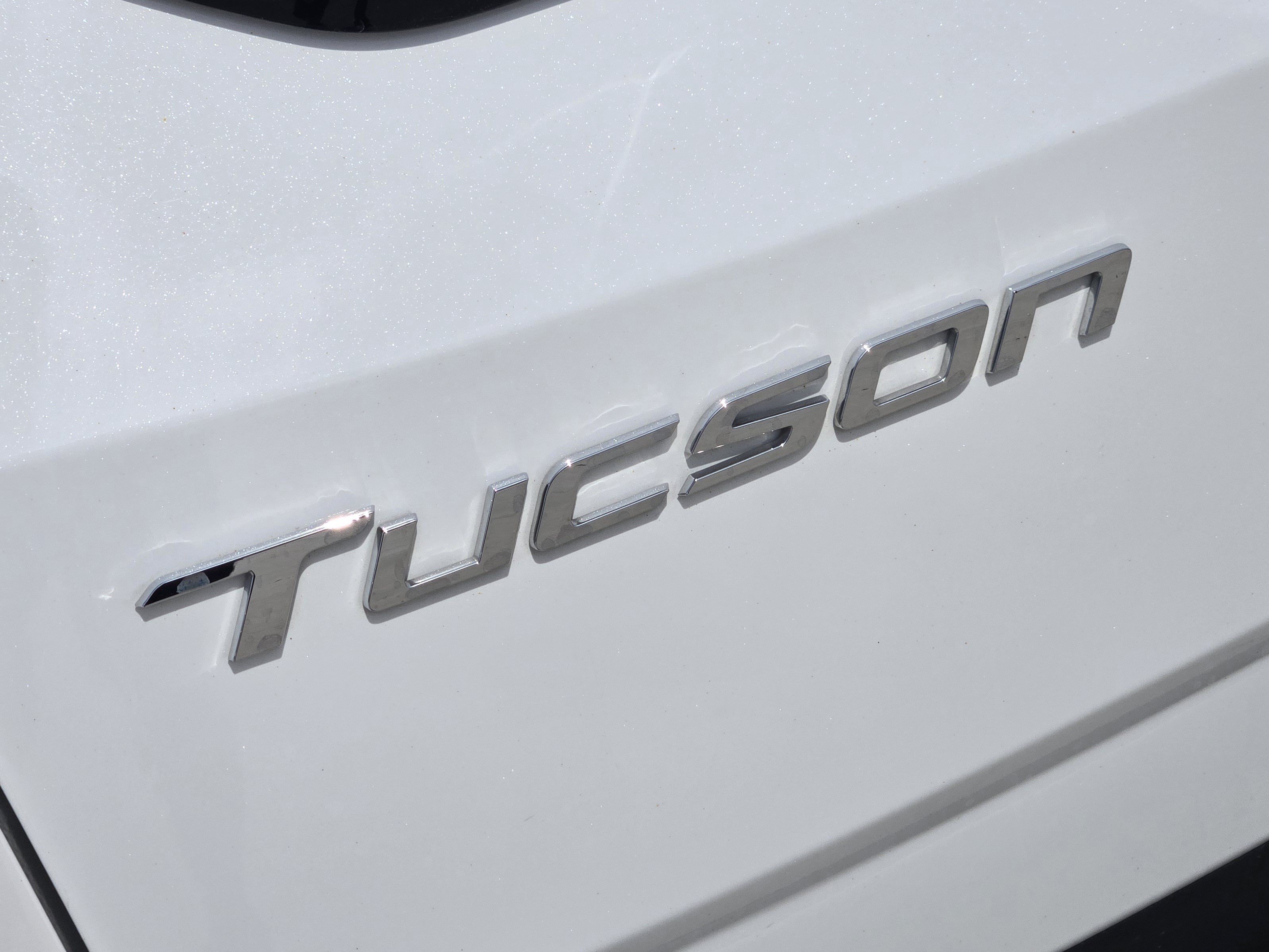 Used 2023 Hyundai Tucson Limited AWD/4WD image 11