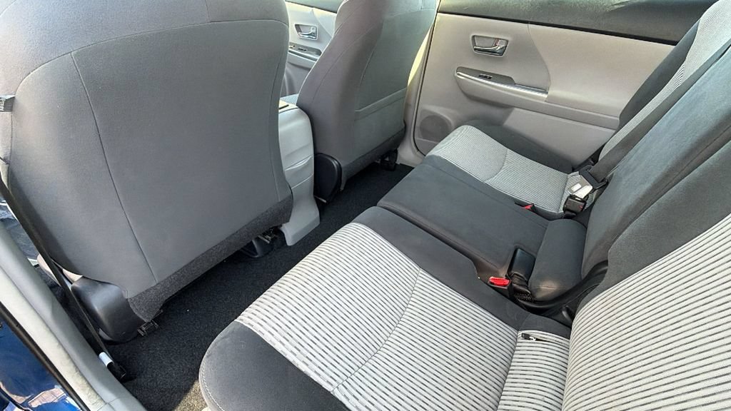 Used 2017 Toyota Prius V Two w/ Carpet Mat Package FWD image 24