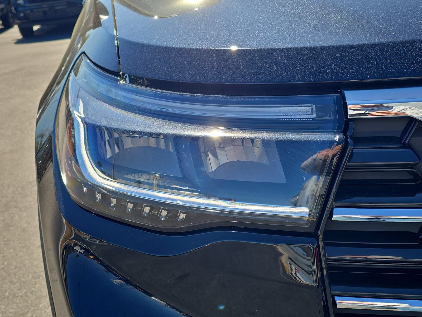 New 2026 Ford Explorer Active w/ Active Comfort Package RWD image 7