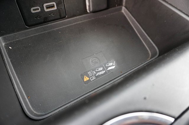 Used 2024 GMC Yukon SLT image 24