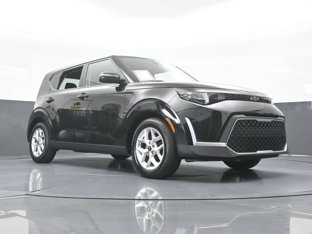Used 2023 Kia Soul S FWD image 59