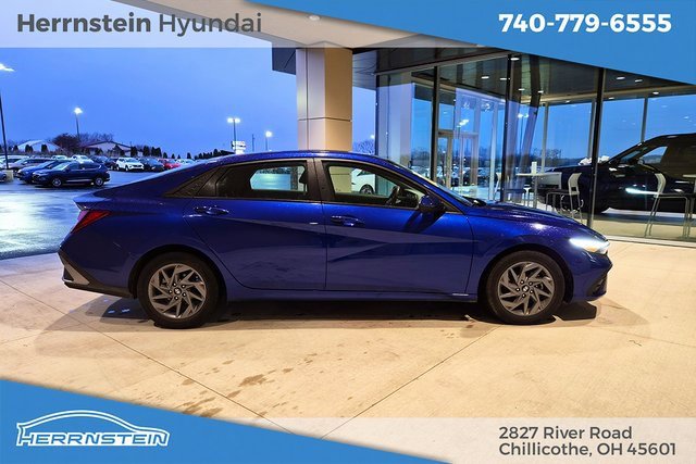Used 2024 Hyundai Elantra SEL image 29