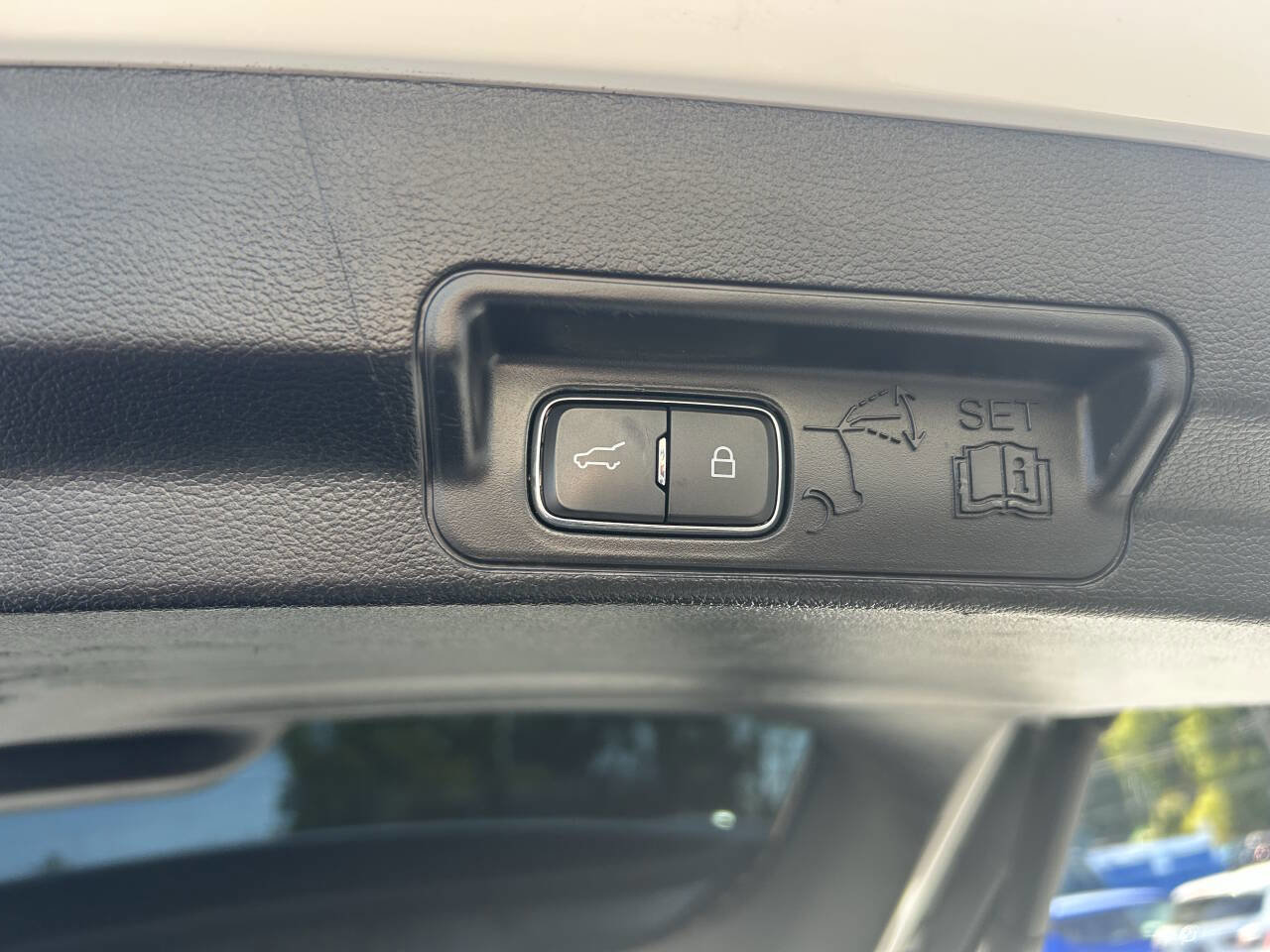 Used 2022 Ford Explorer Timberline image 41