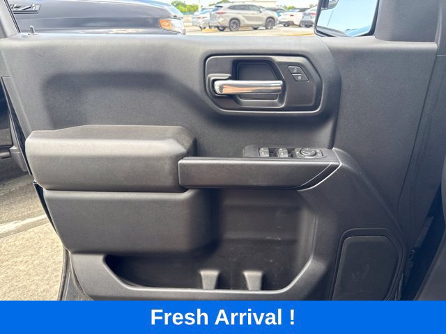 Used 2022 Chevrolet Silverado 1500 Custom w/ Rally Edition RWD image 10