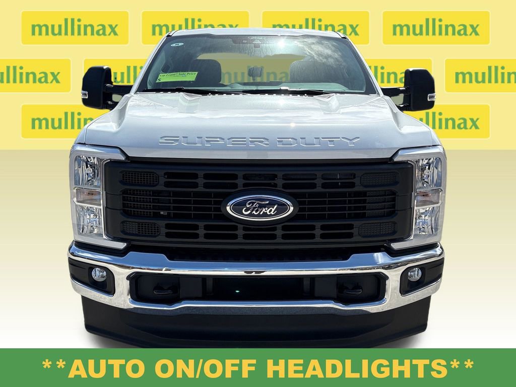 New 2026 Ford F350 XL w/ XL Chrome Package AWD/4WD image 14