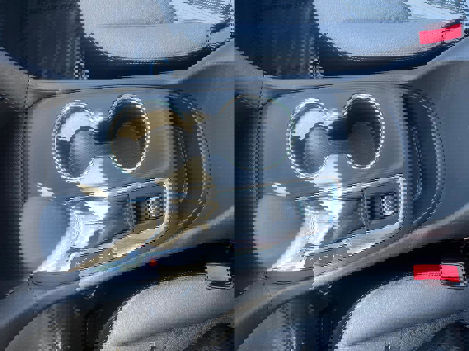 Certified 2024 Chevrolet Equinox LS image 24