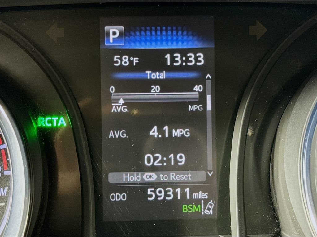 Used 2019 Toyota Camry LE w/ Convenience Package FWD image 27