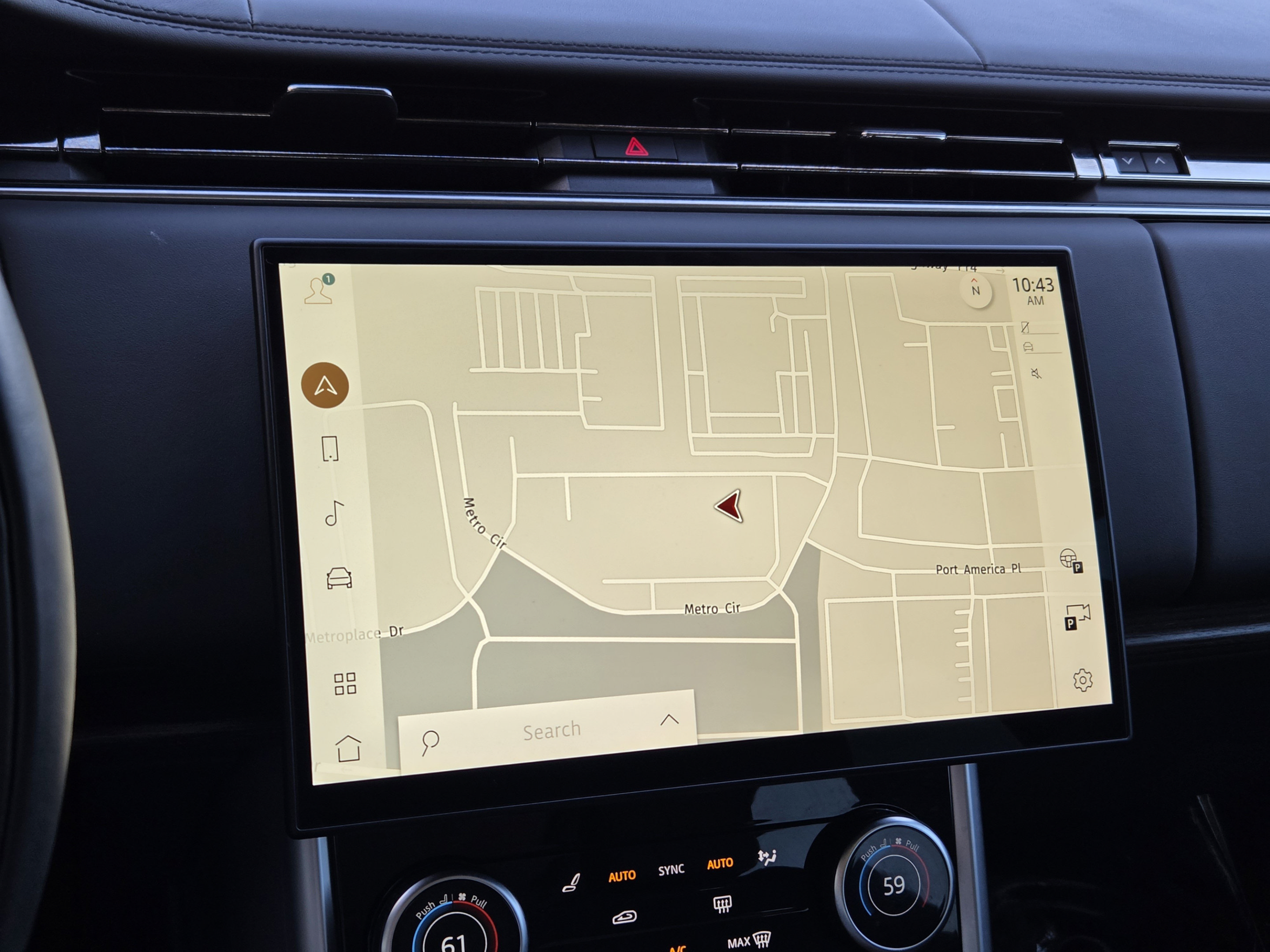 Certified 2023 Land Rover Range Rover SE AWD/4WD image 13
