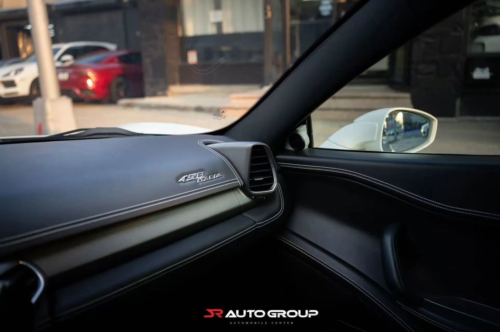 Used 2015 Ferrari 458 Italia Coupe RWD image 20