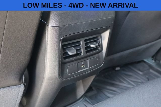 Used 2023 Chevrolet Colorado LT w/ LT Convenience Package AWD/4WD image 8