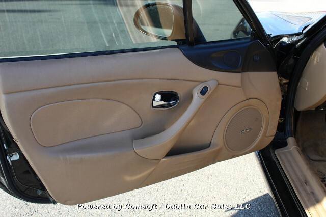 Used 2001 MAZDA MX-5 Miata RWD image 9