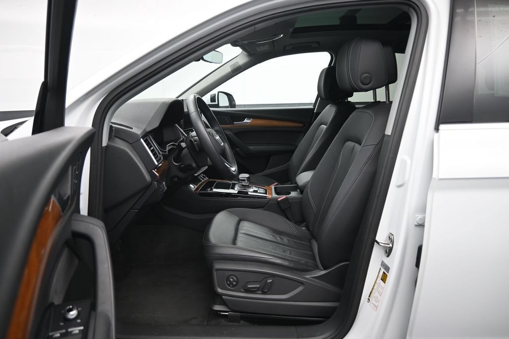 Used 2023 Audi Q5 2.0T Premium Plus AWD/4WD image 23
