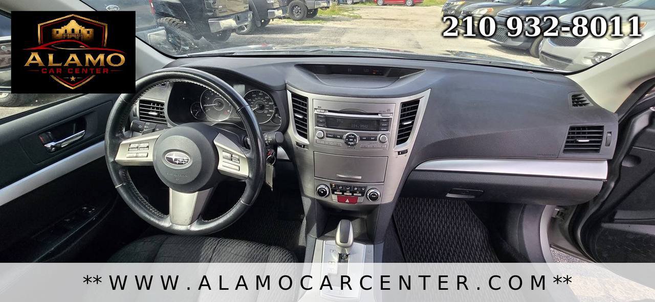 Used 2011 Subaru Outback 2.5i Premium AWD/4WD image 17