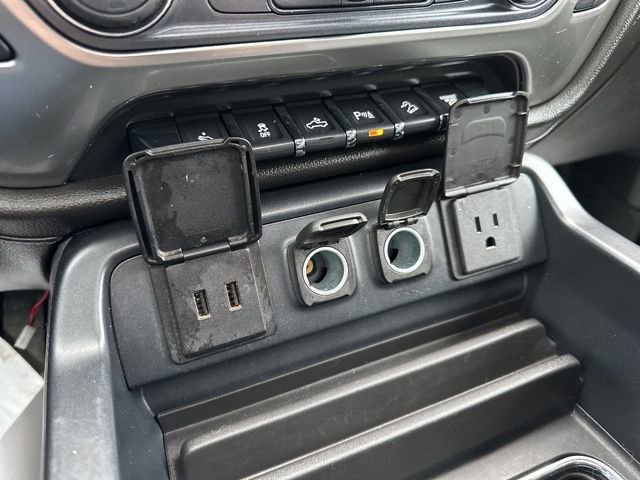 Used 2018 Chevrolet Silverado 2500 LTZ w/ Duramax Plus Package image 28