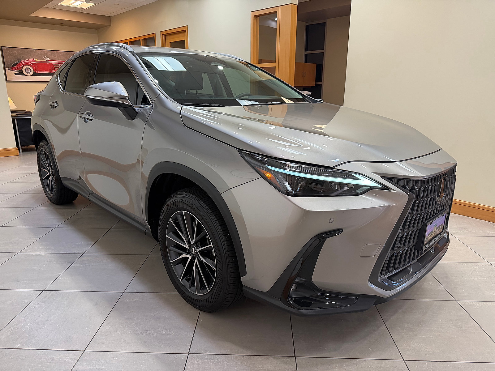 Used 2024 Lexus NX 350 AWD image 2