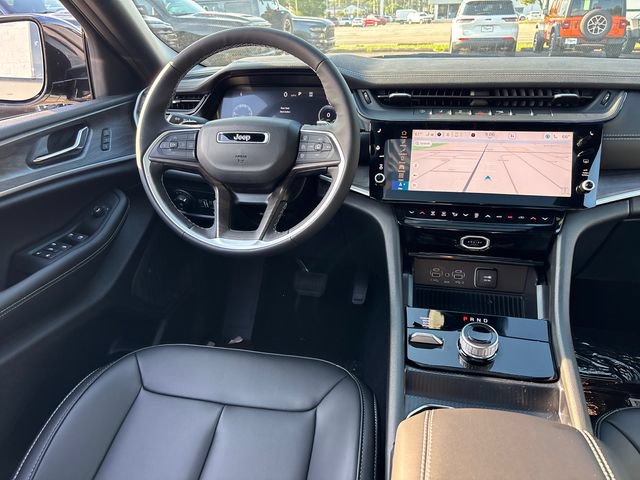 New 2027 Jeep Grand Cherokee Limited AWD/4WD image 11