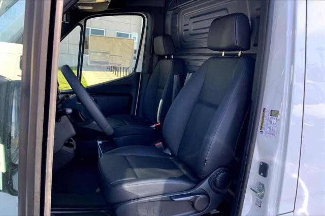New 2026 Mercedes-Benz Sprinter 2500 image 26