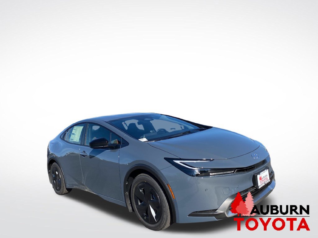 New 2027 Toyota Prius Plug-In Hybrid FWD image 3