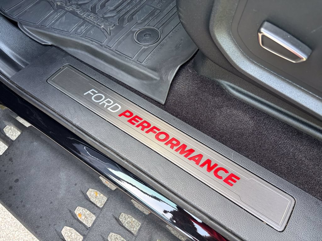 Used 2019 Ford F150 Raptor w/ Equipment Group 802A Luxury AWD/4WD image 14