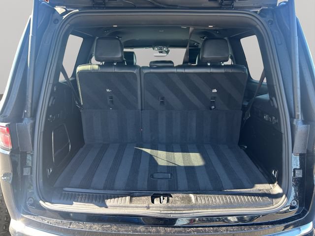 Used 2023 Jeep Wagoneer Series II AWD/4WD image 36
