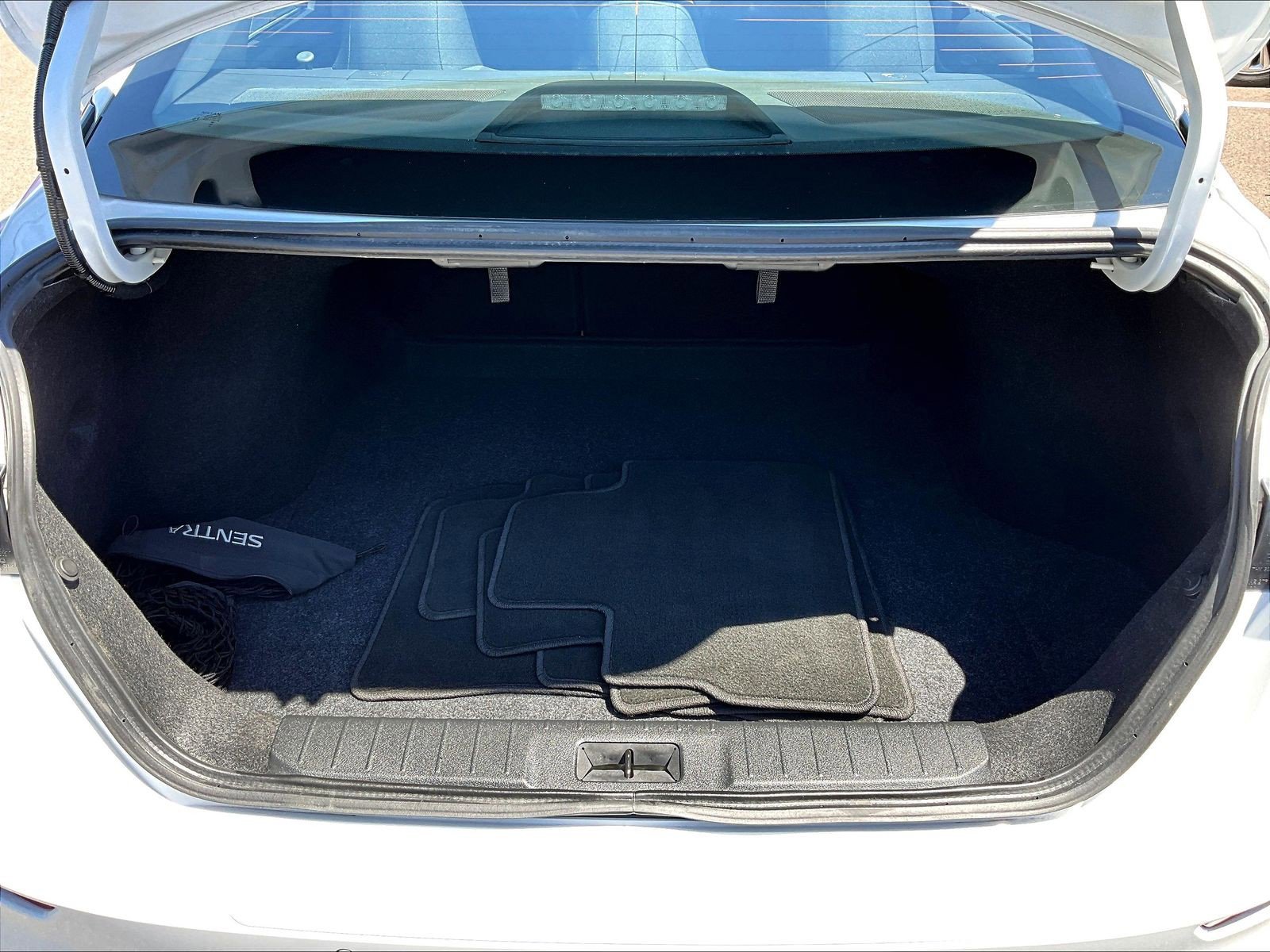 Used 2025 Nissan Sentra S w/ Trunk Package FWD image 35