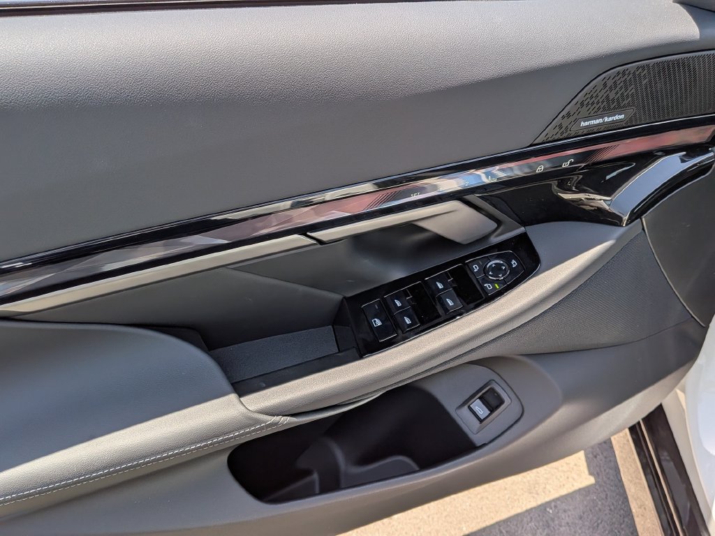 New 2027 BMW 530i w/ M Sport Package RWD image 14