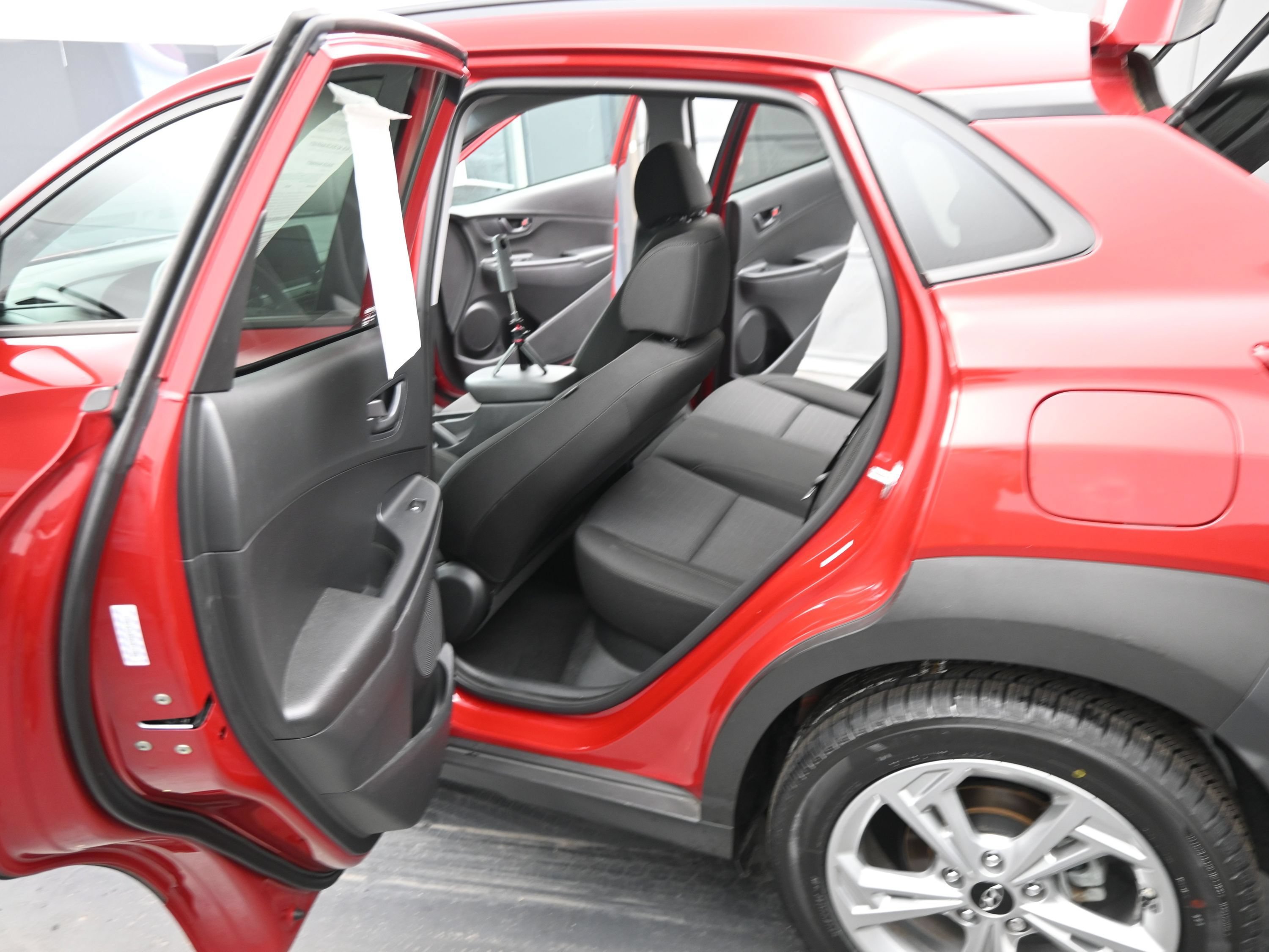Used 2022 Hyundai Kona SEL w/ Cargo Package FWD image 14