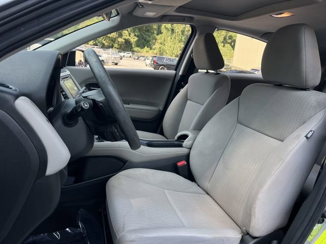 Used 2018 Honda HR-V EX image 12