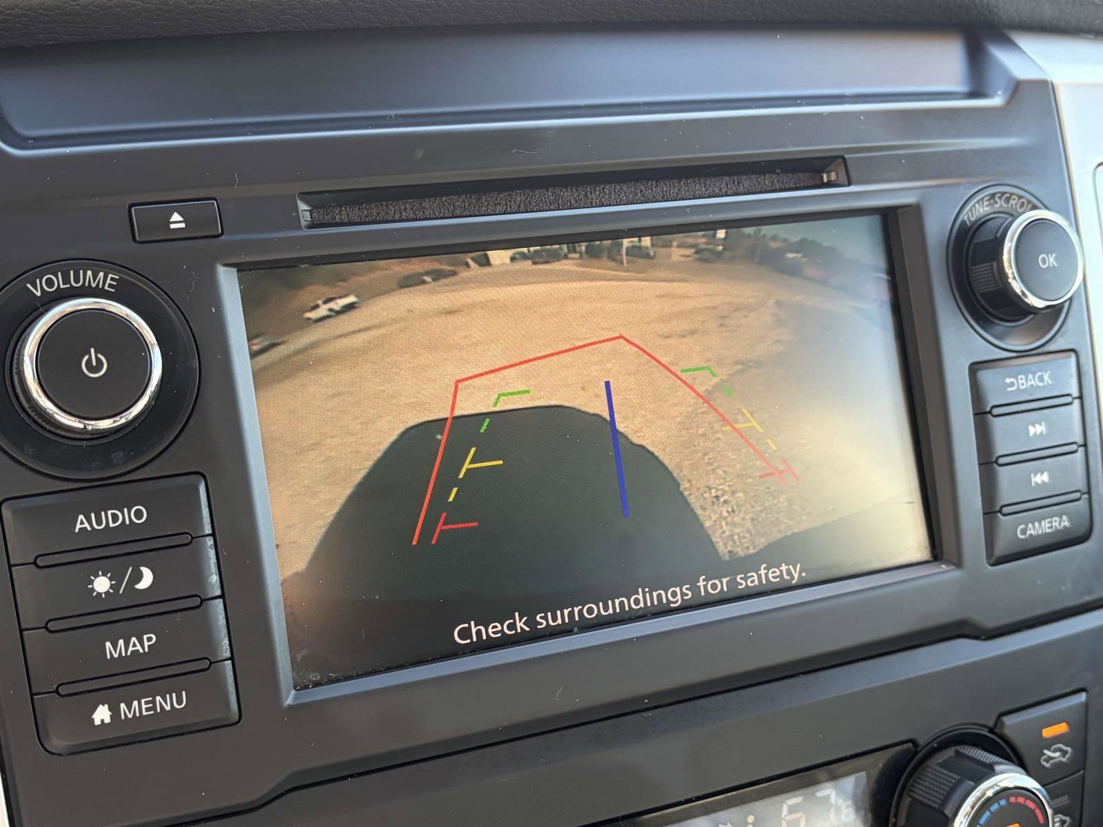 Used 2019 Nissan Titan PRO-4X w/ Pro-4x Convenience Package image 12