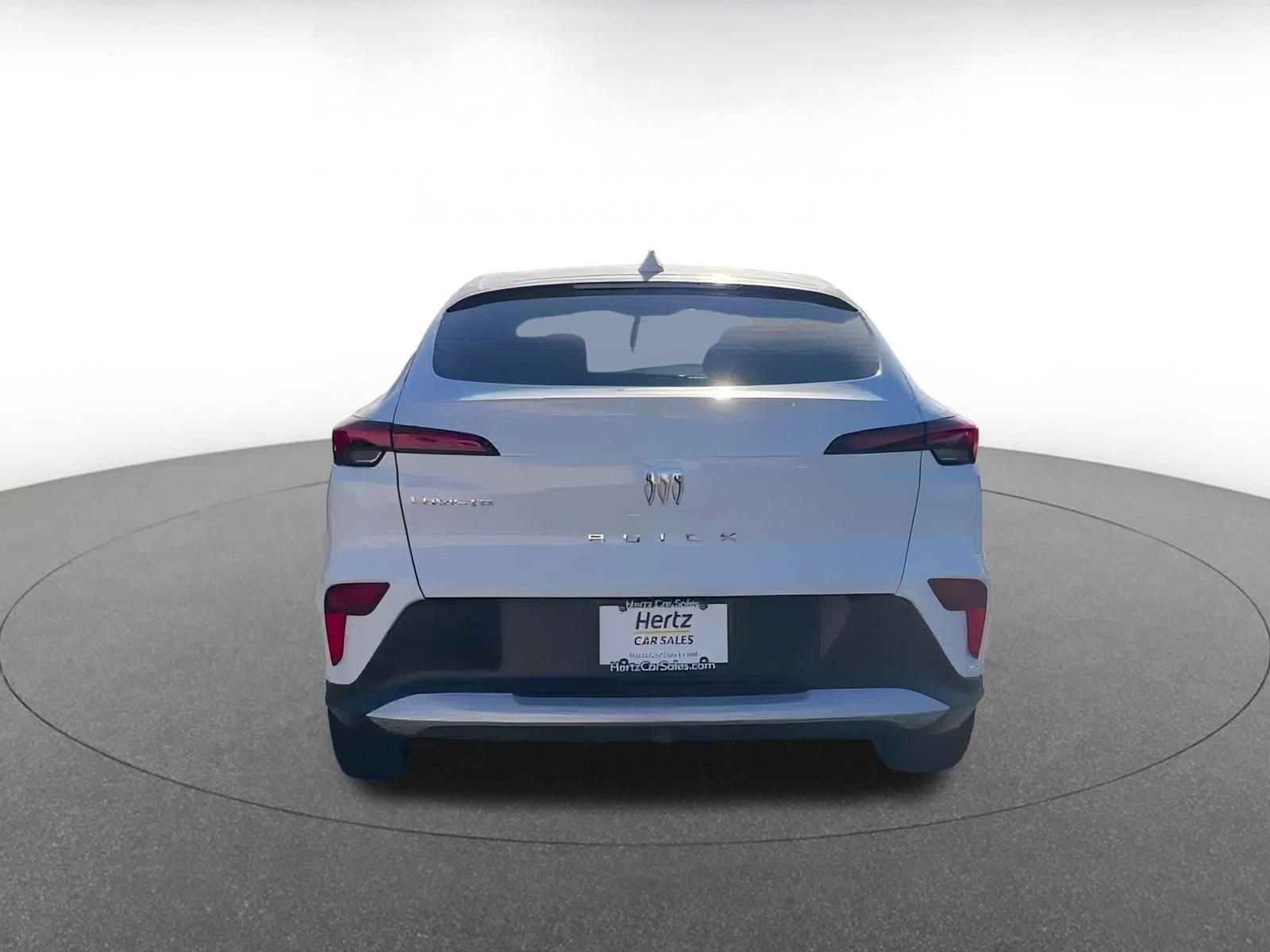 Used 2025 Buick Envista Preferred image 12